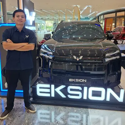 May-Liwin-Octalius-sales-consultant-wuling-arista-pluit